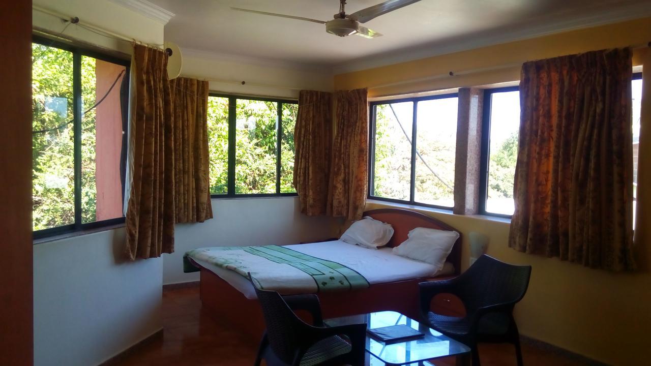 Hotel Tree Top Mahābaleshwar Exterior foto