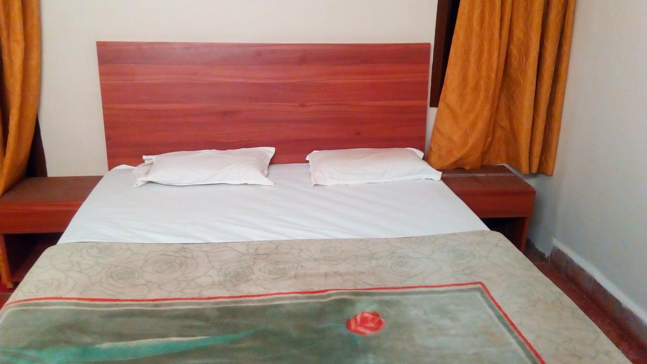 Hotel Tree Top Mahābaleshwar Exterior foto